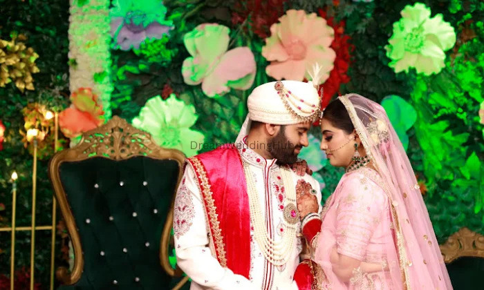 Studio Colors Destination Wedding Photographer